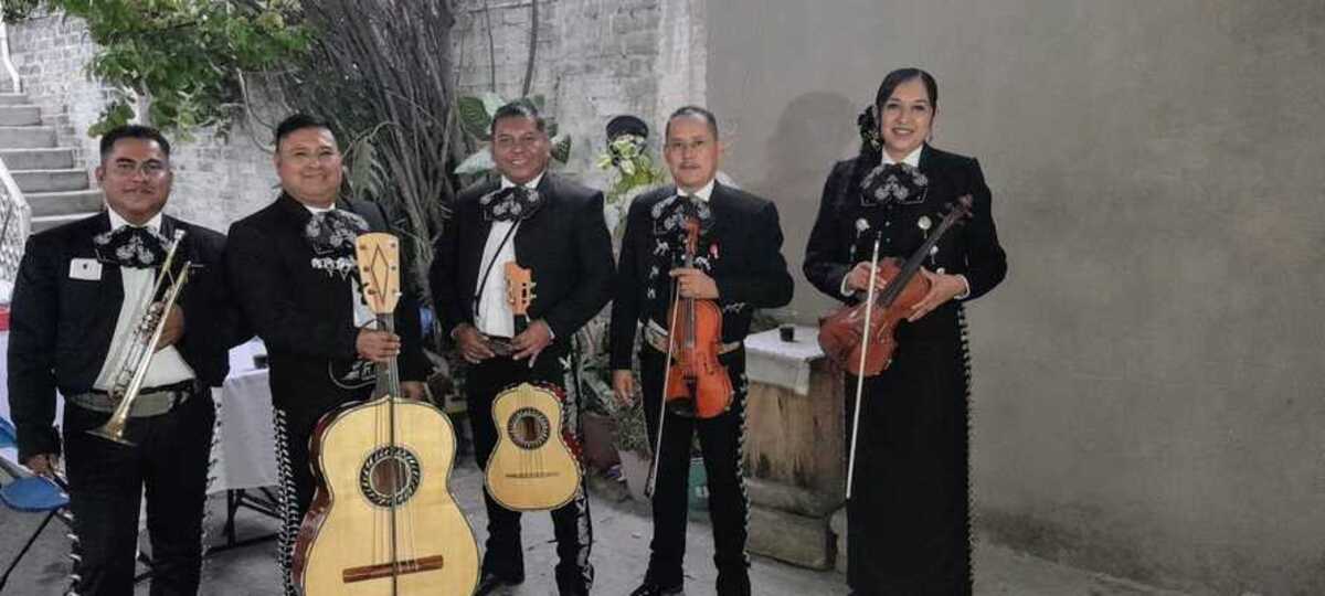 Mariachi profesional